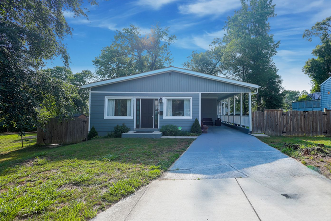 Front of house - Modern 4 Bed / 2 Bath Close to Greenbelt Metro & UMD