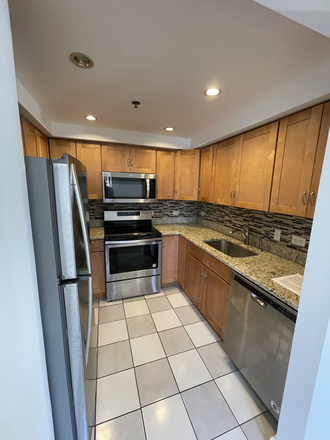 Call call or text Arezou at 617-584-7817 - Renovated 2 bed on the 4th floor of elevator building! very close to campus! w/d in each floor! Condo
