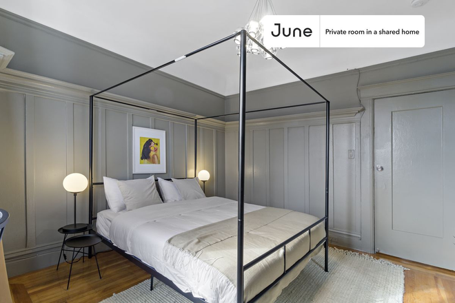 Photo - Private bedroom in 5 bed/1.5 bath Home