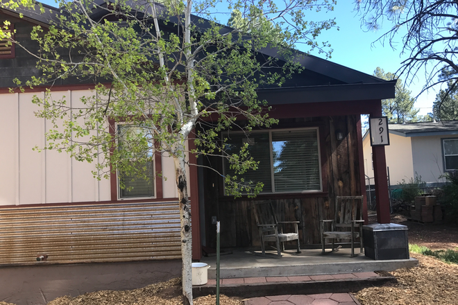 front view - 2 bedroom/1 bath cabin backing forest service