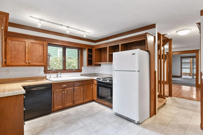 Kitchen - 4-Bedroom Unit Duplex