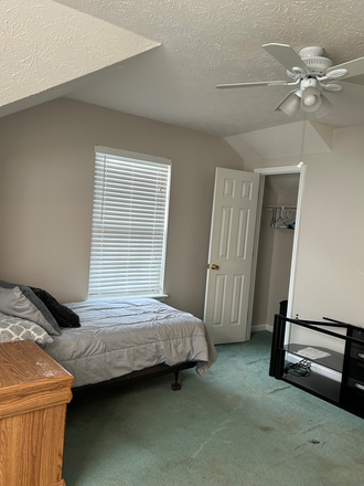 Large Bedroom - Two Rooms Available for KSU Students, Faculty, and Staff House