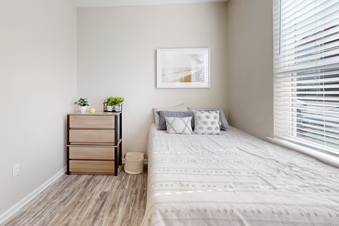 Bedroom - Seahawk Cove Apartments