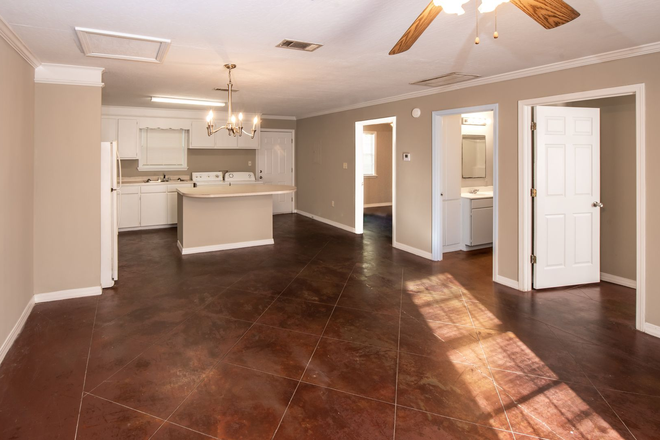 Photo - Emerald Village Apartment Homes