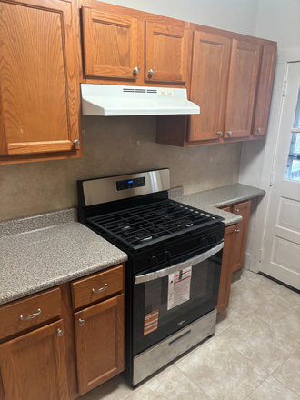 Kitchen - Townhome near Reading Hospital