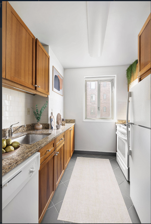 kitchen - StuyTown Apartments