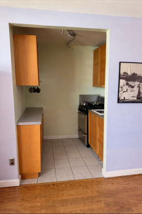 Kitchen - River Place North Apartments