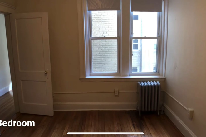 bed - Private room in Fenway at affordable price Apartments