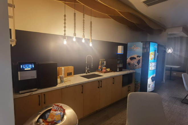 Study Area 2 - Sublet-Grandmarc at the cornor 2B2B 800$ rent