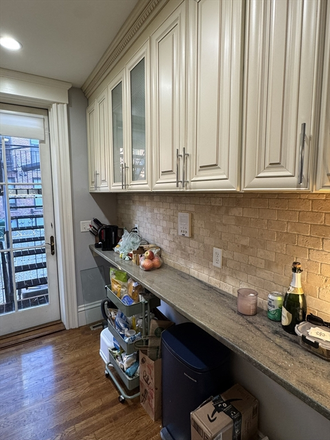 Kitchen - 4 Bed 2 Bath with Laundry near Brigham Circle!! Apartments