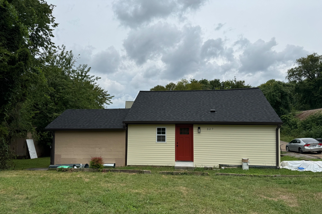 Front - Located just few minutes walk to public transportation and 5-min drive to UT Campus