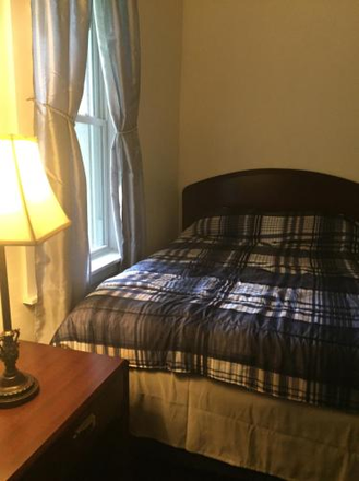 Bedroom - Dorm Near Campus - great location next to Case Cleveland Clinic Health Campus