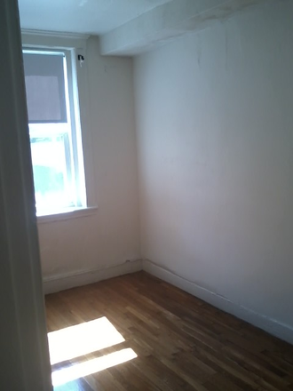 Hub Realty - Allston, nice 2 bedroom on handy location, Griggs T stop Green line Apartments