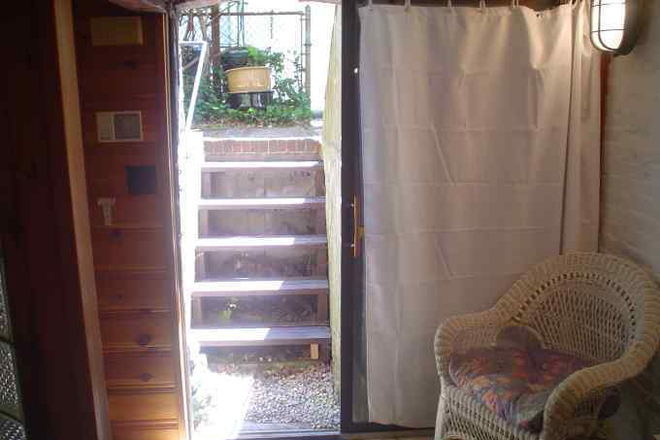 back - No fee! Central sq garden level studio. all utilities included. No stove Apartments