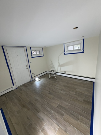 Living Room - 1 Bedroom Apartment -Private entrance