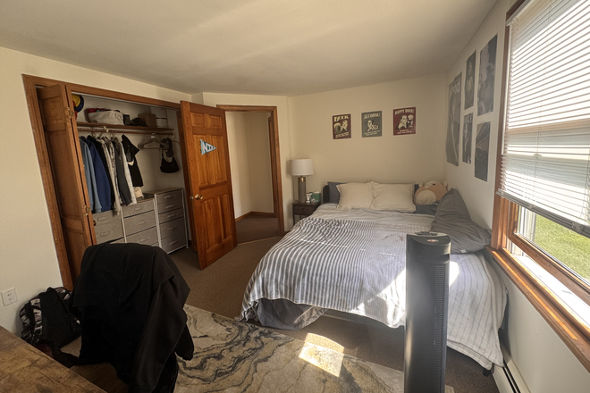 Bedroom - 1 Bedroom available January 2026-June 2026 House