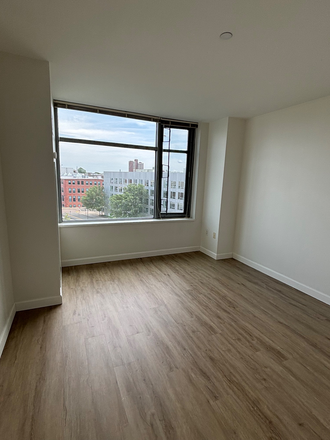 2nd bedroom - 100 Landsdowne Apartments