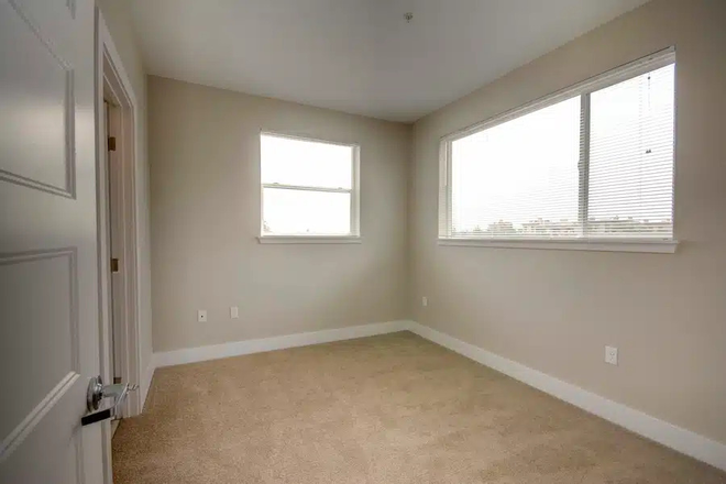 bedroom - Gaslamp
