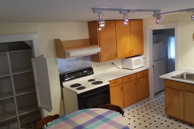 Photo - Furnished, 2 BDR, 2 Bath Apt. Cambridge