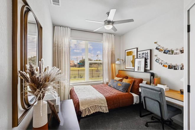 Bedroom - Apartment - MONTH FREE + TRASFER FEE PAID + NO APPLICATION FEE, $899/mo,  AUG 2026 - JUL 2027