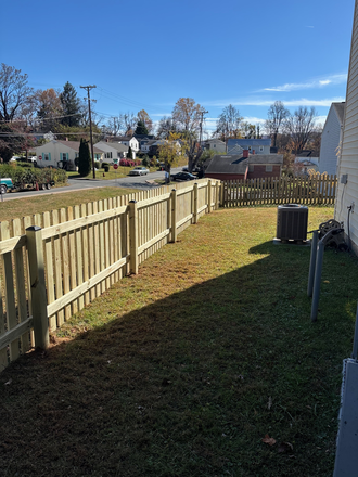 Backyard - Grove Street Townhouse