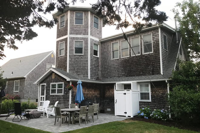 Exterior - 15 Green Acres Drive - Narragansett House