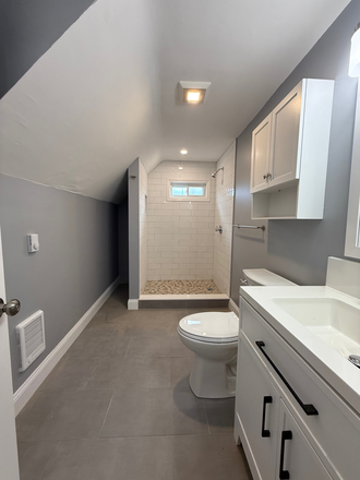 Sample Bathroom #1 - Large 4 Bed 2 Bath!! Apartments