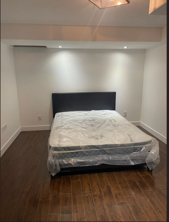 Basement bedroom - Basement for Rent in Mississauga House