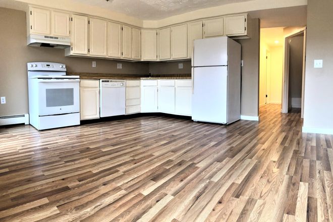 Kitchen - Perfect 1 Br. Apt. 10-15 min. from UCONN UTILITIES INCLUDED Available 6-1-27