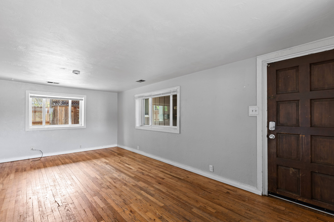  - 840 North St