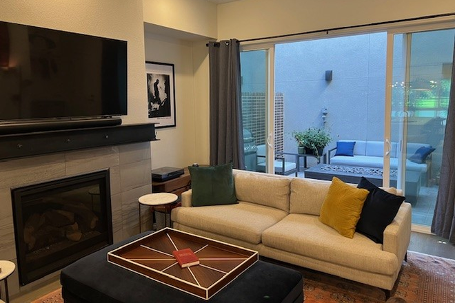 Living Area - Modern 3-bedroom, 3.5 bathroom condo right in the heart of DU