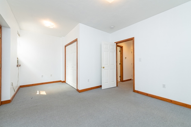 Call NOW for showings! 617-236-8600 - EDGERLY RD - *NO FEE* UNIQUE 2BR DUPLEX *AVAIL NOW* IN SYMPHONY W/ LNDRY IN BLDNG, 1.5 BA, EXP BRCK Apartments
