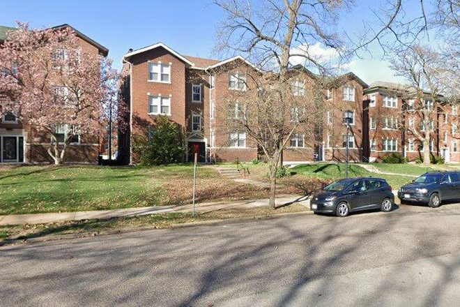 Exterior - 6609 Kingsbury Apartments