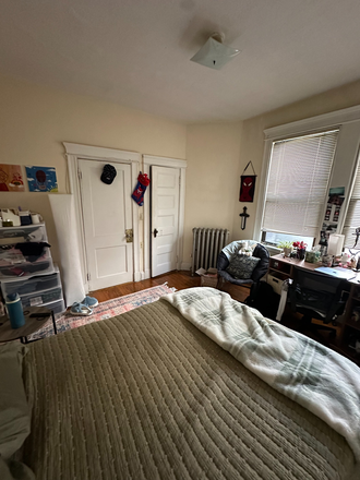 This is the available bedroom - Westland Ave. Great Location. Seeking 1 Female Roommate Apartments