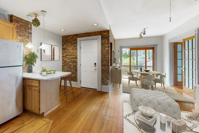 . - Modern 3 Bed / 1 Bath in Mission Hill avail. 9/1/26! Apartments