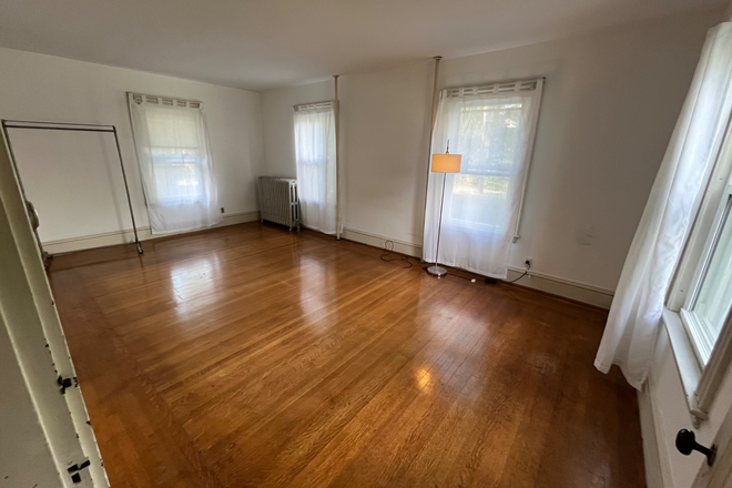 Bedroom - Single Family House - No Fee - Adjacent to Campus