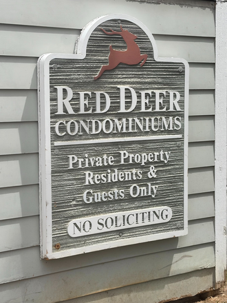 Condo Sign - Charming 2-Bedroom Condo with Vaulted Ceilings Near UCCS – One Bedroom for Rent