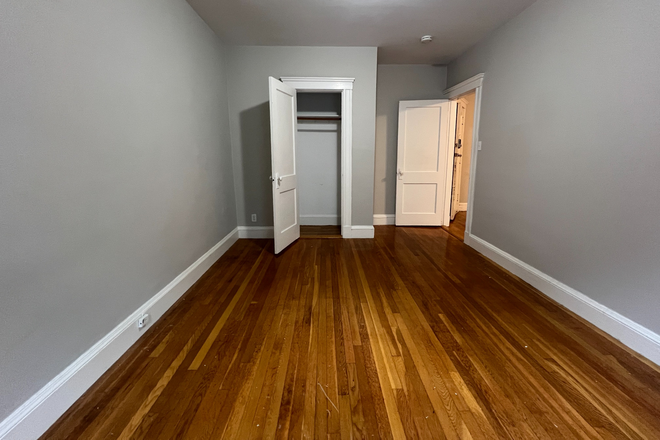 3 - AVAIL NOW-Desired 1 Bed in Porter Square, NO BROKER FEE Apartments
