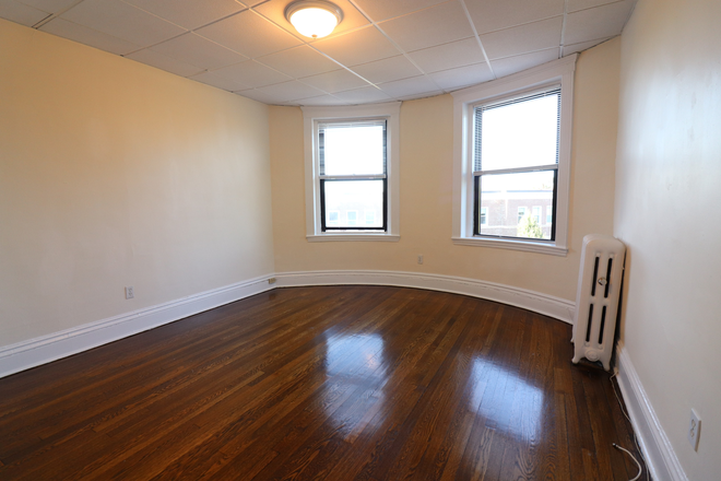 bedroom - Spacious top floor pet friendly Brighton 2 bed - for 9/1