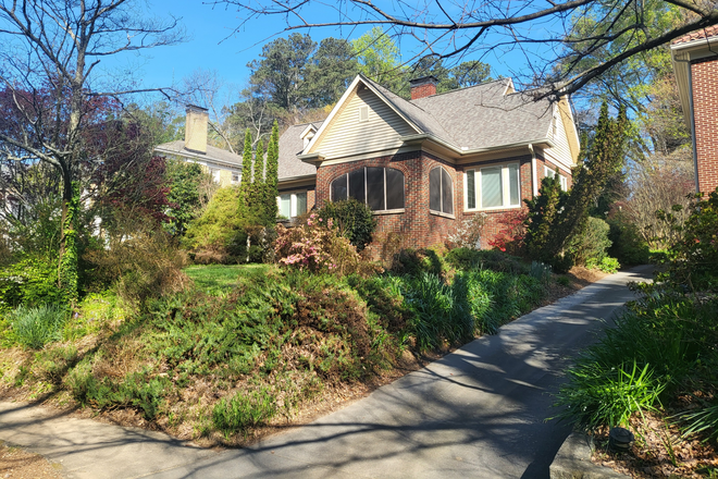 Street - 4 bedroom 2 Bathroom house on Harvard Rd, Walking distance to Emory Campus