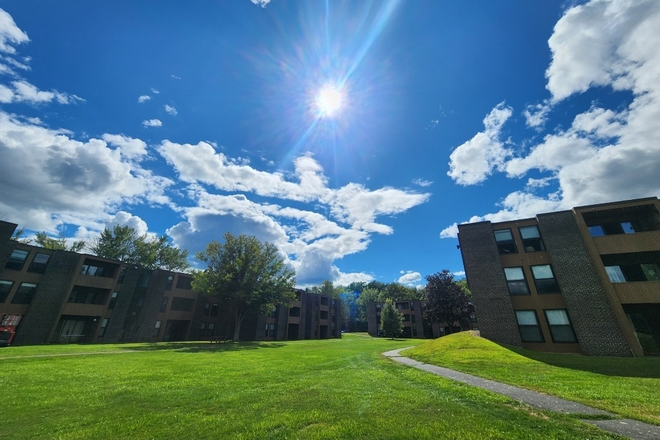 Outside - Brandywine Apartments
