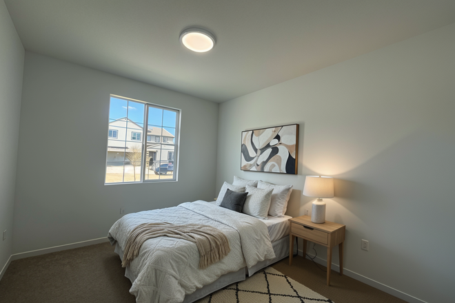 bedroom - BRAND NEW furnished Guest suite -- private bathroom, entrance, kitchnette, near UCR /UCR Suite 100