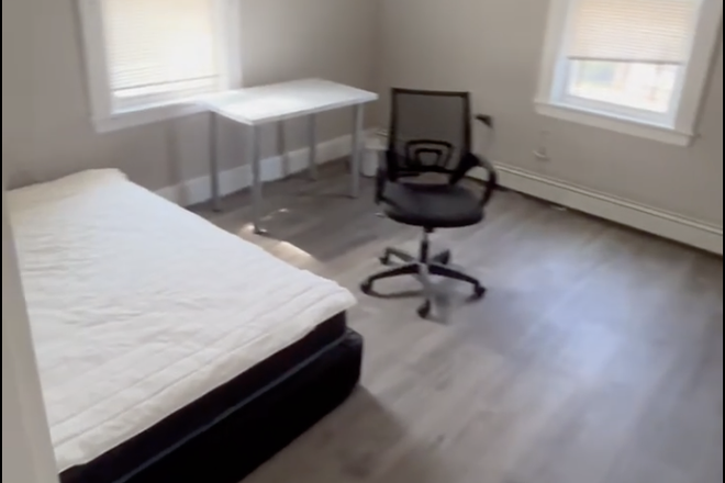 Bedroom - Subleasing: 7 min to Brandeis. Effectively 1b1b b.c. roommate absent