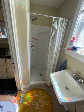 Downstairs bathroom - Sublet in Allston