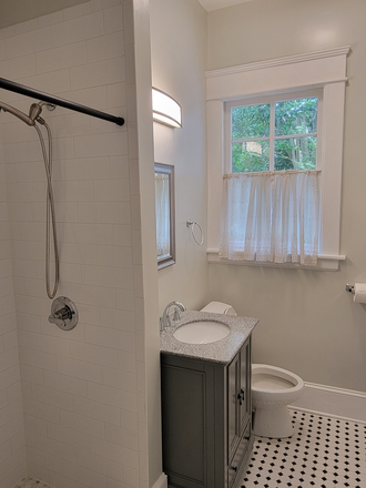 Bathroom - 2505 W. Club Blvd House