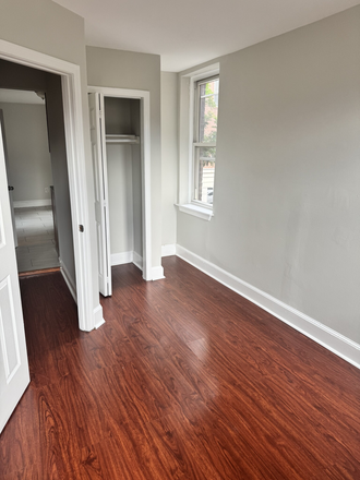 1 - Suffolk Off Campus 2 bedroom Beacon Hill NO FEE!!!!! Apartments