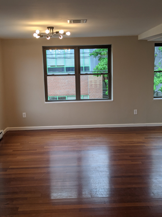 x - Sidney St 3 Bed Cambridge Apartments