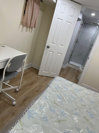 Bedroom - Spadina ave and college st House