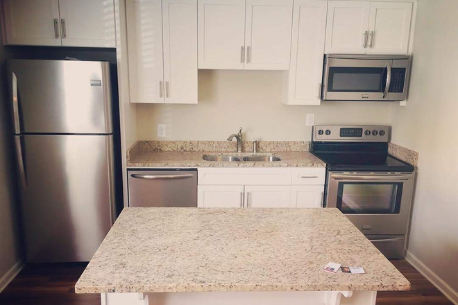 Stallings Place Two Bedroom Kitchen - Stallings Place Apartments