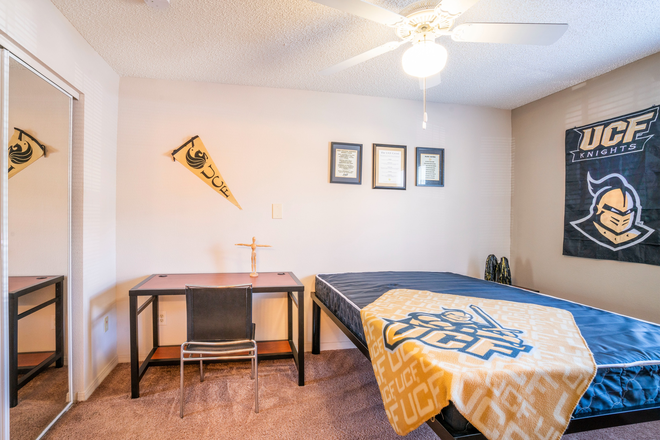 Example Bedroom - Knights Circle (Sublet)